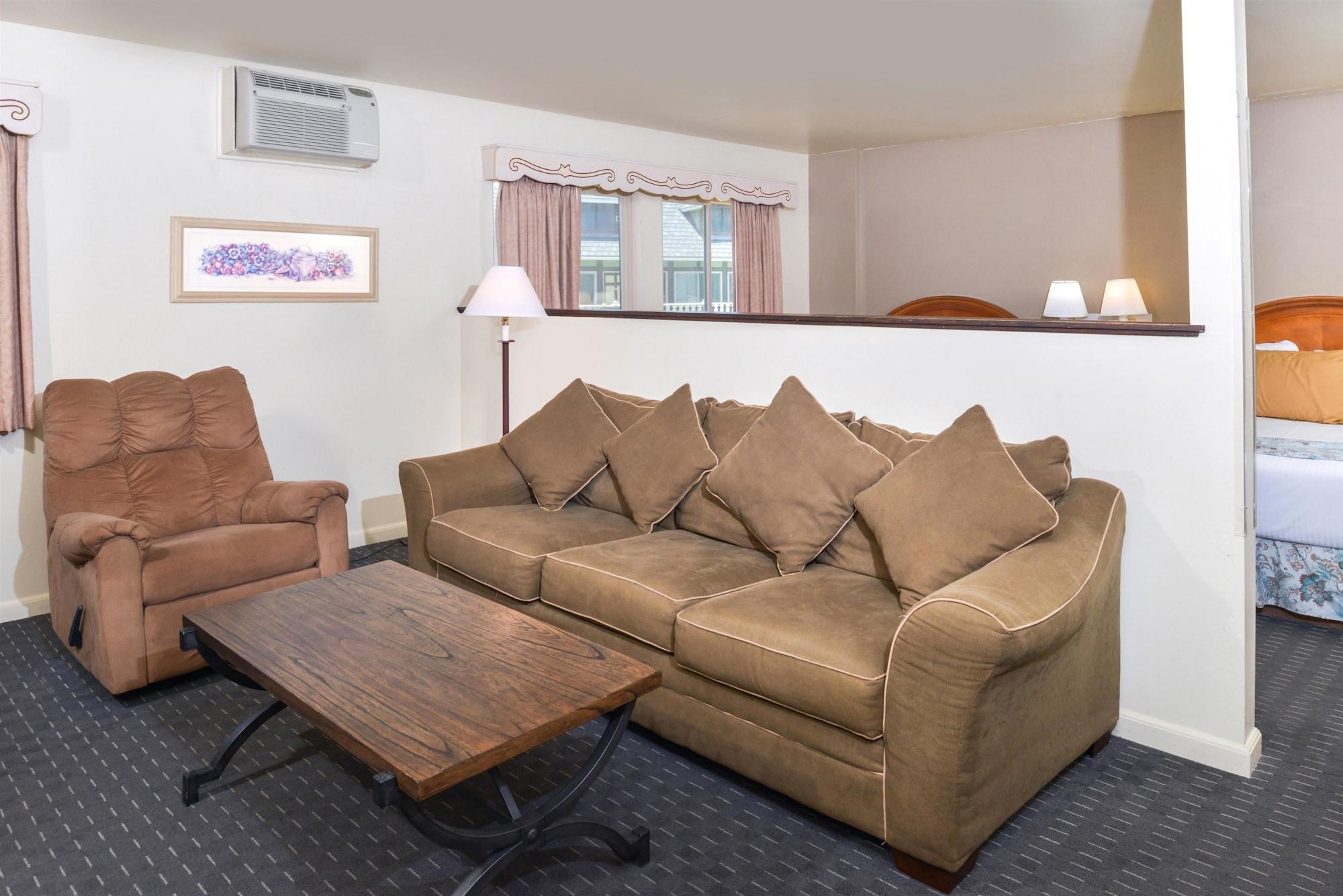 Svendsgaard'S Lodge- Americas Best Value Inn & Suites Solvang Exterior photo